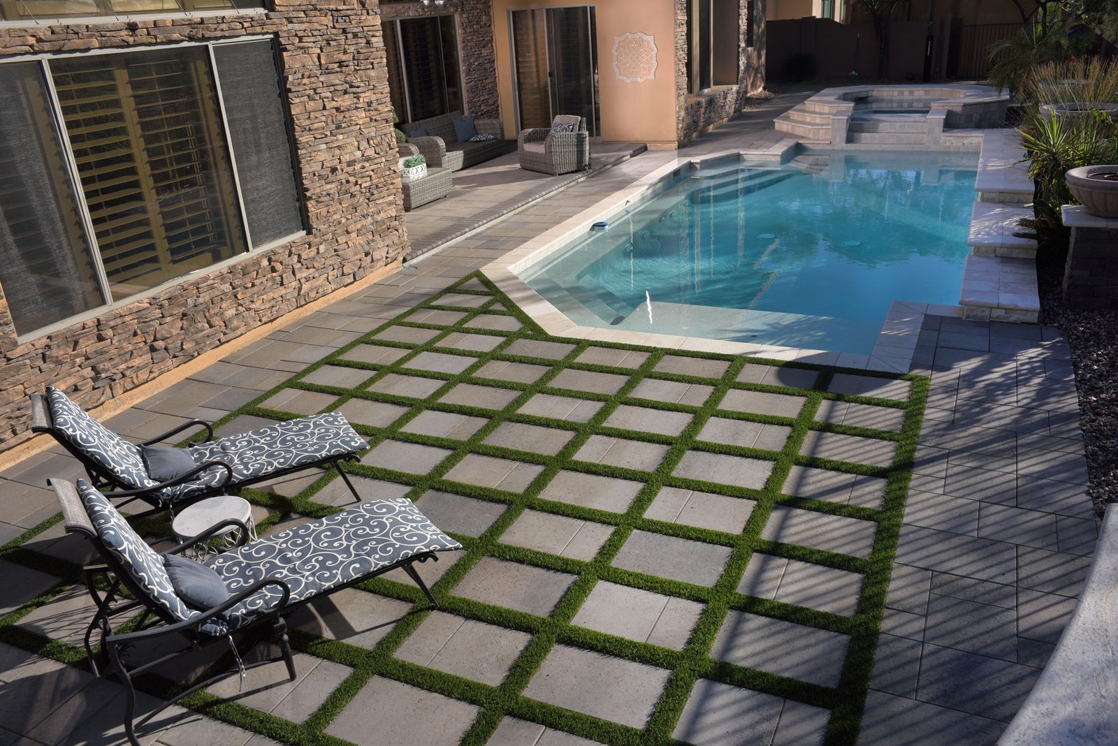 Gray Turf-Grid Pool Deck